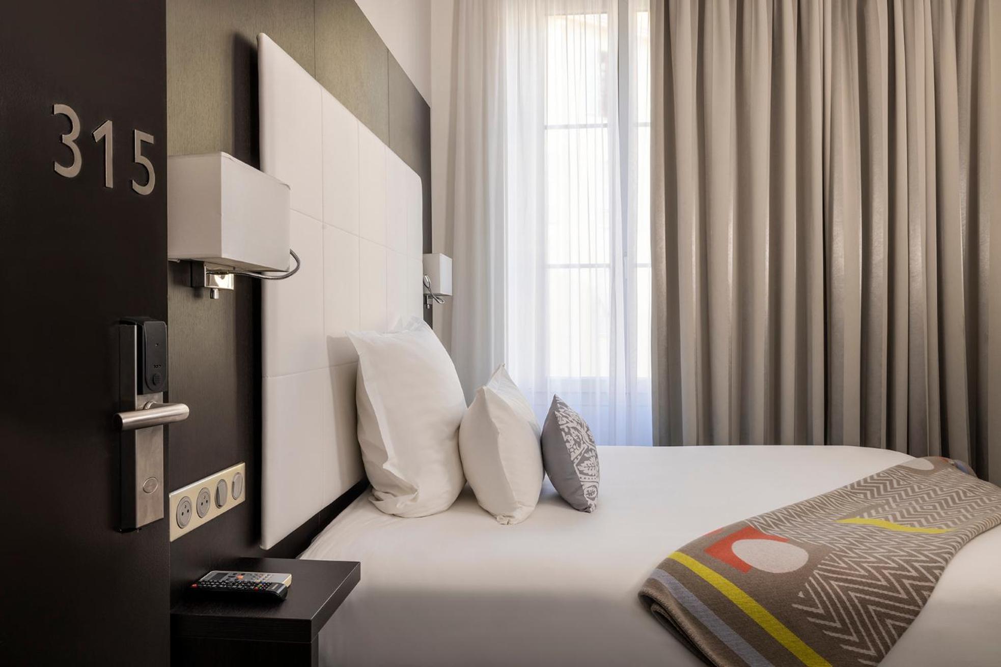 Hotel 66 Nice Bagian luar foto